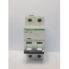 MCB / Miniature Circuit Breaker Schneider iC60H 2 Kutub 2A A9F84202 1